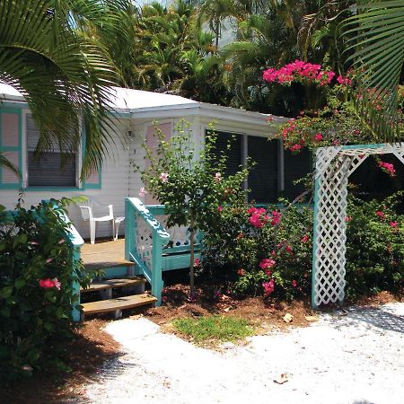 Gulf Breeze Cottages Sanibel Extérieur photo