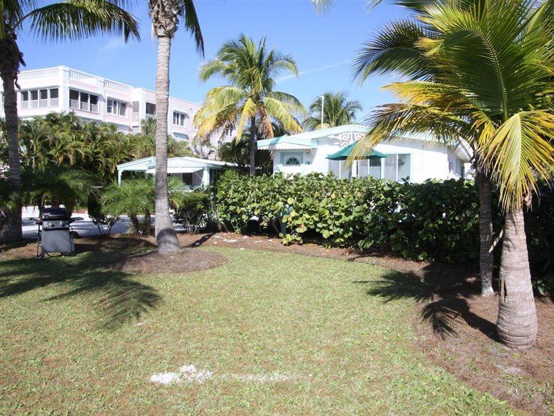 Gulf Breeze Cottages Sanibel Extérieur photo