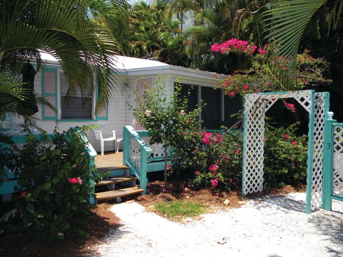 Gulf Breeze Cottages Sanibel Extérieur photo