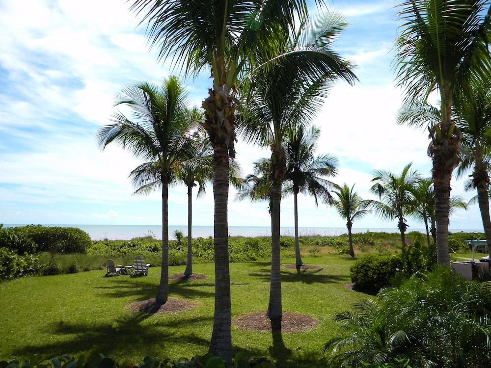 Gulf Breeze Cottages Sanibel Extérieur photo