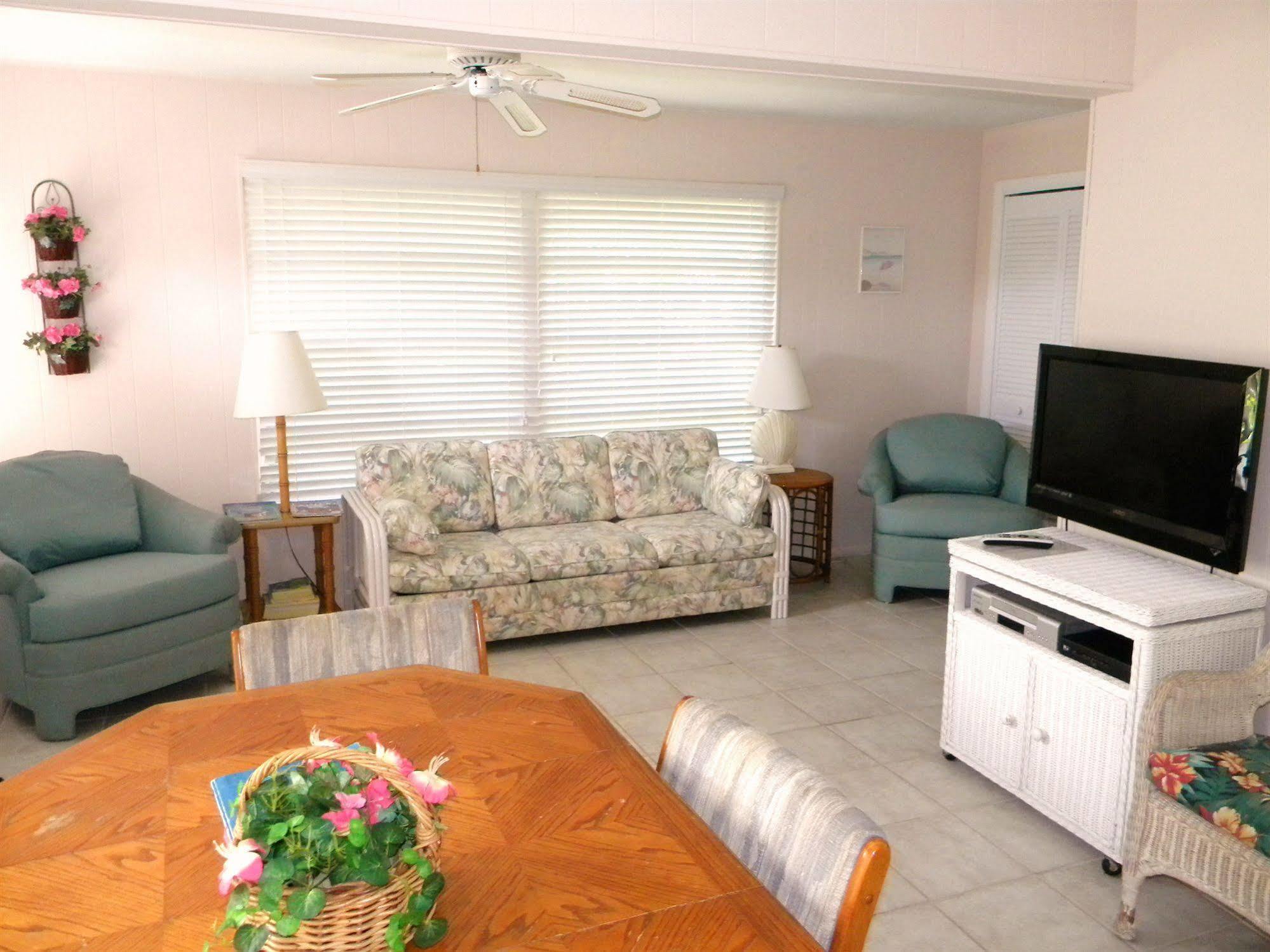 Gulf Breeze Cottages Sanibel Extérieur photo