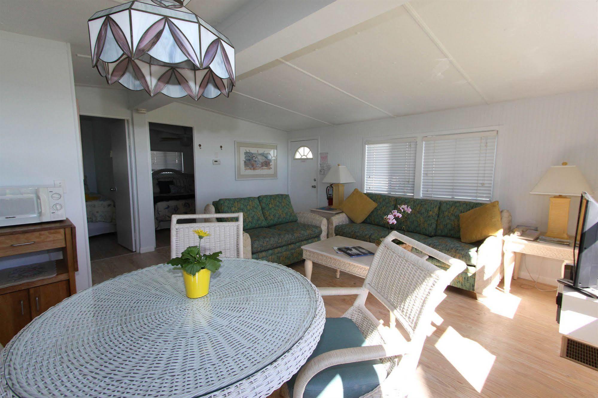 Gulf Breeze Cottages Sanibel Extérieur photo