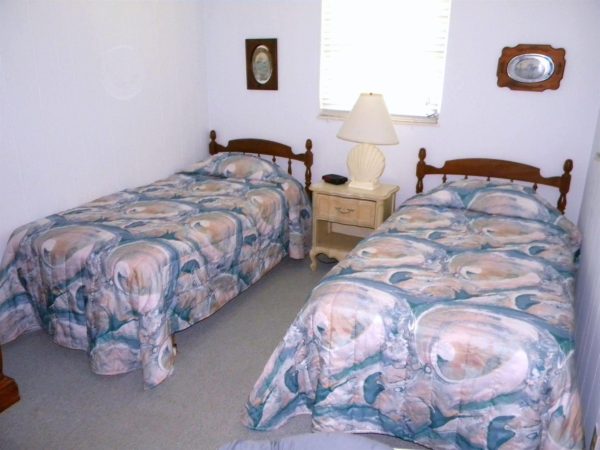 Gulf Breeze Cottages Sanibel Extérieur photo