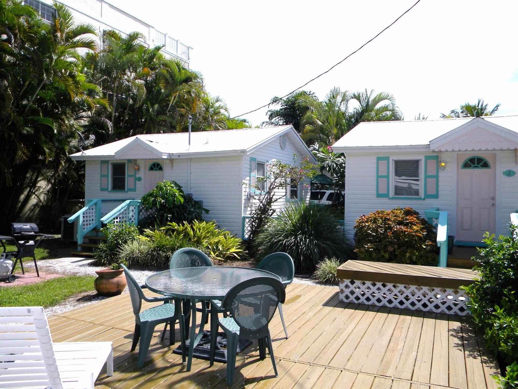 Gulf Breeze Cottages Sanibel Extérieur photo