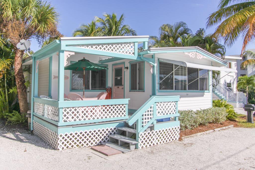 Gulf Breeze Cottages Sanibel Extérieur photo