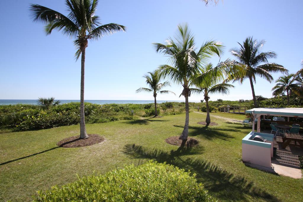 Gulf Breeze Cottages Sanibel Extérieur photo